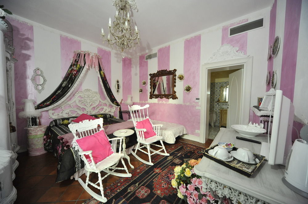 B And B Della Mimosa ديسينسانو ديل غاردا المظهر الخارجي الصورة