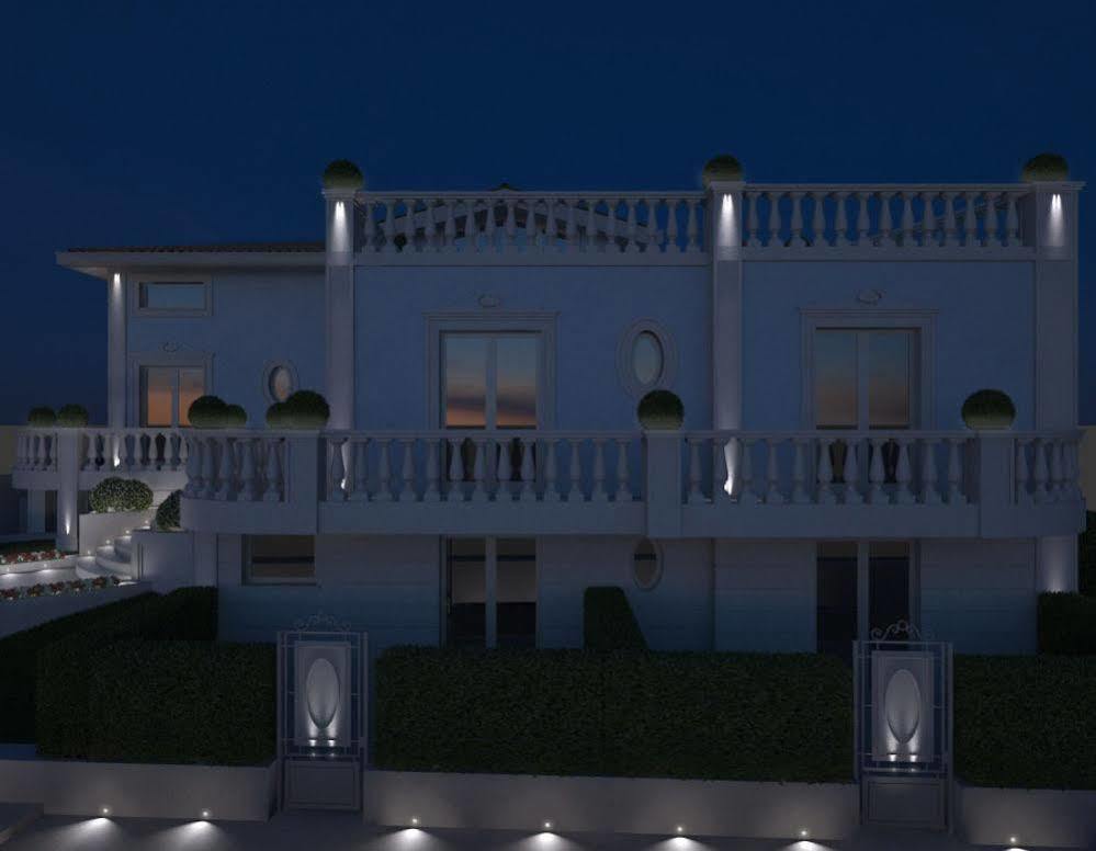 B And B Della Mimosa ديسينسانو ديل غاردا المظهر الخارجي الصورة